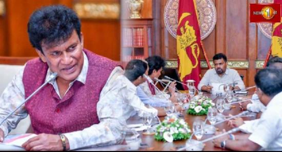 මන්ත්‍රී මනෝ ගනේෂන් ඇතුළු පිරිසක් ජනපති හමුවෙයි...